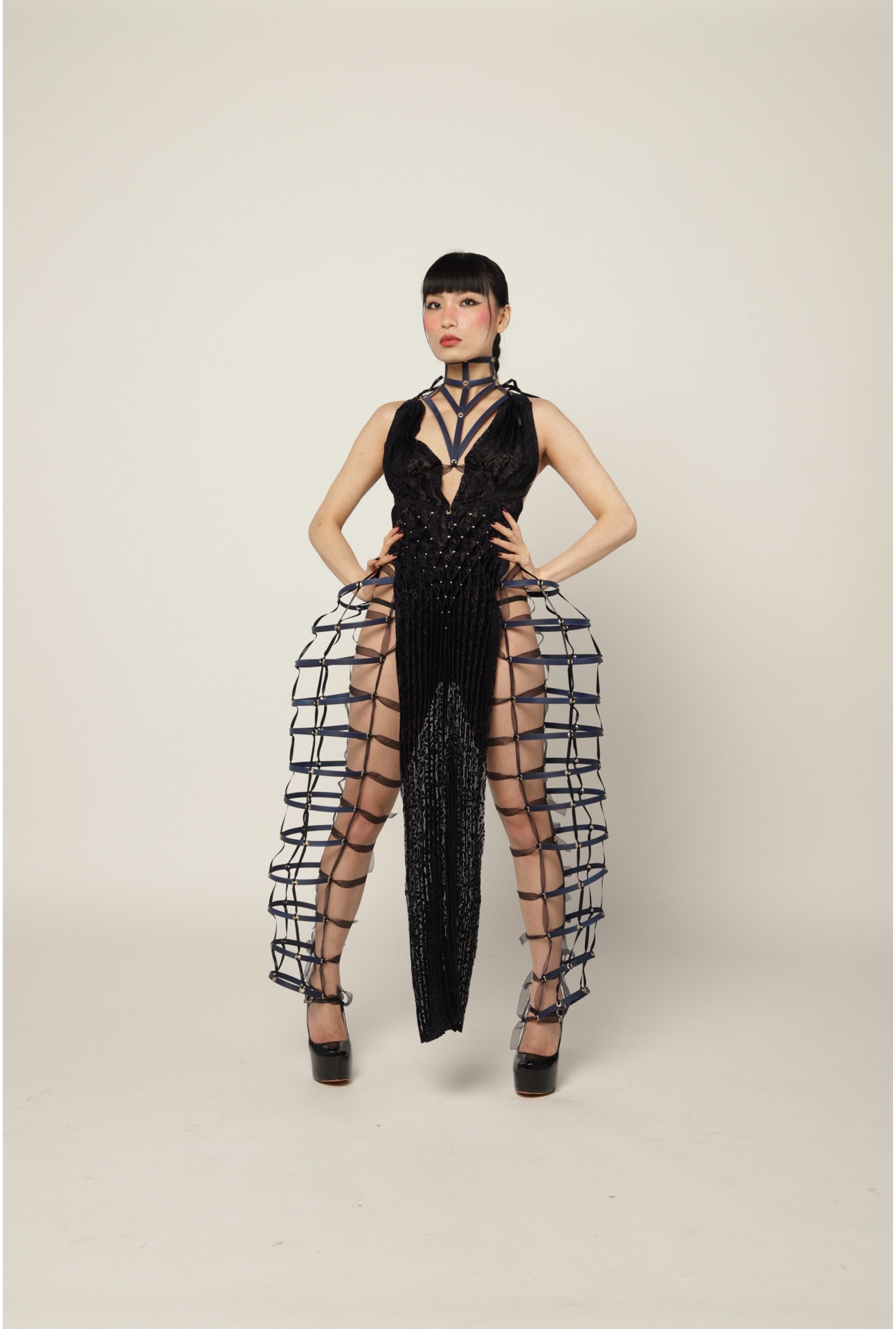 Zarina Delestre | Fashion & Textiles 5
