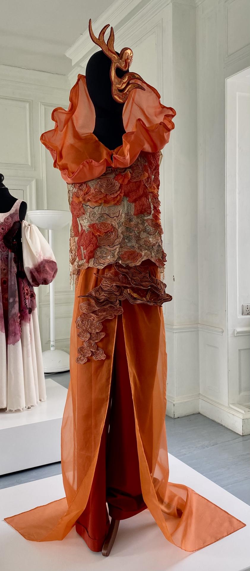 Millie Darnell-Hayes | Fashion & Textiles