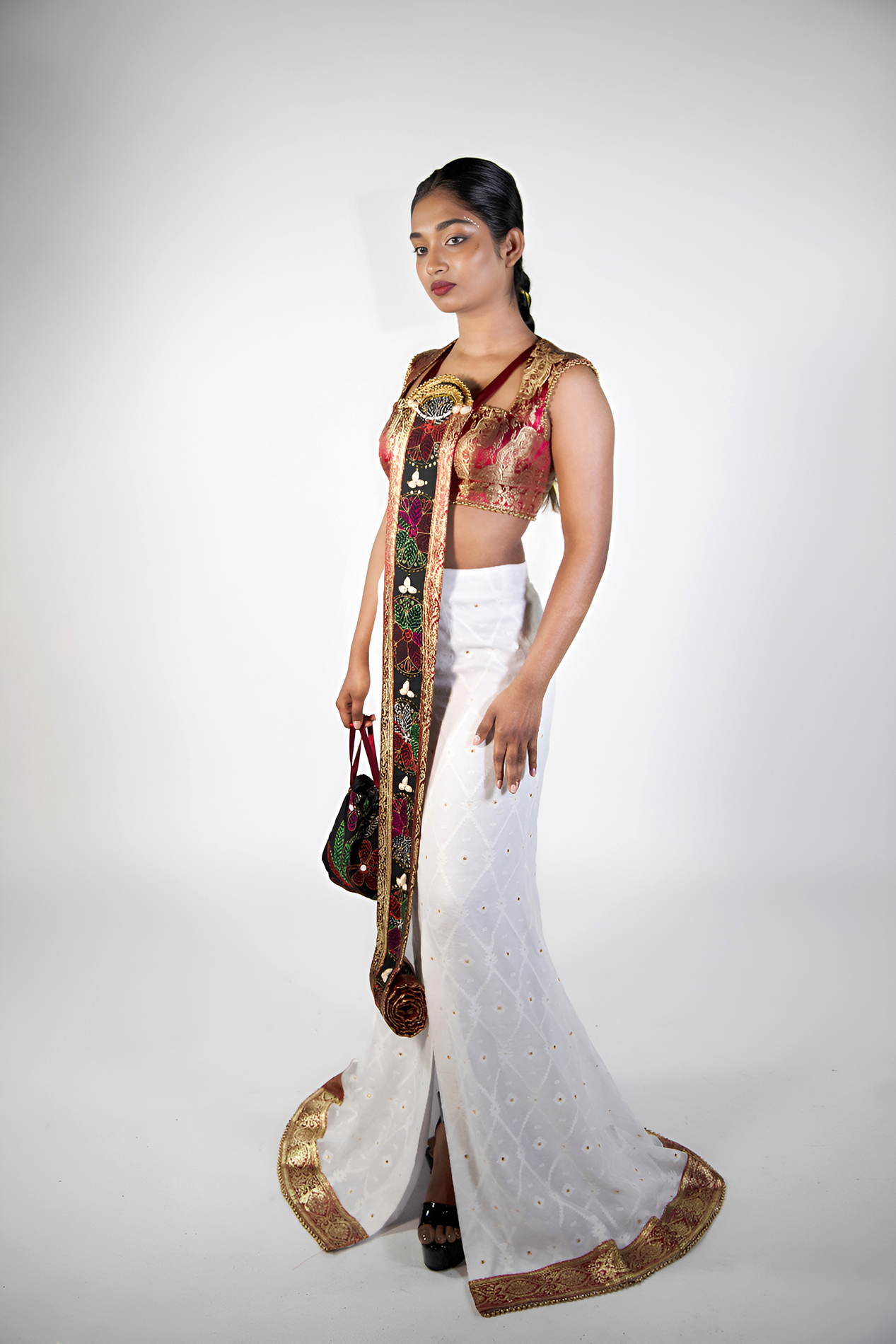 Nazia Akter | Fashion & Textiles 4